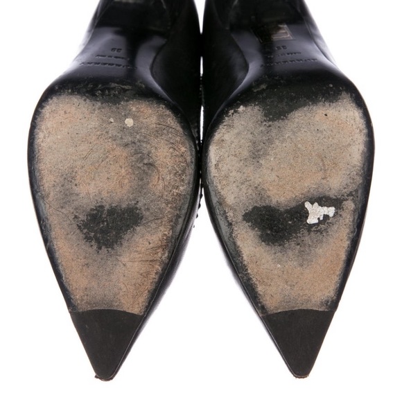 Burberry Leather Lasercut Accent Pumps - Picture 4 of 5